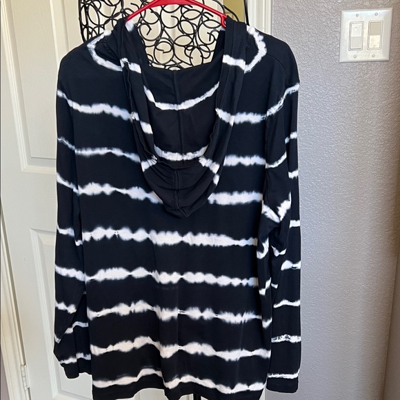 Chaps Navy and White Hoodie - Picture 3 of 3